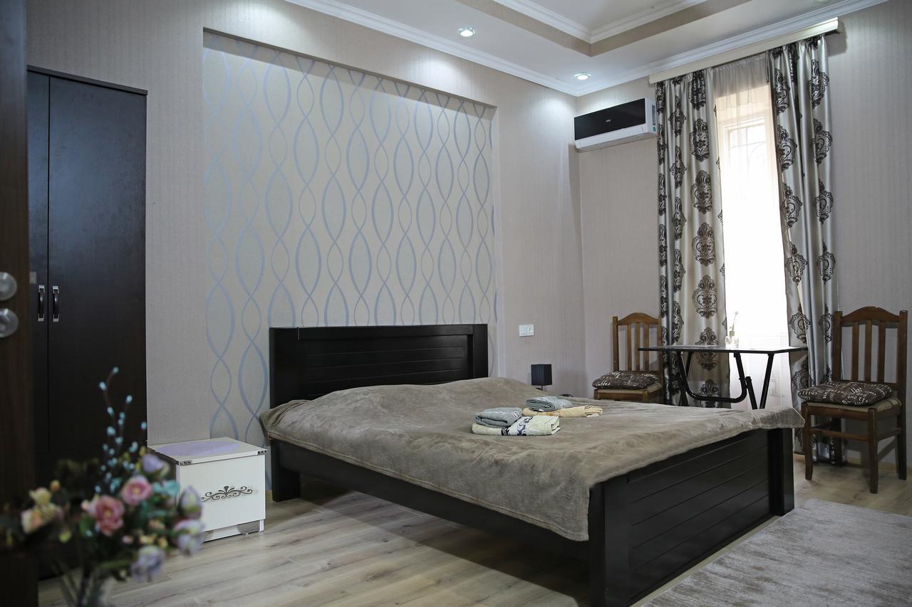 Guest House Beautiful Tbilisi On Khidistavi Street Buitenkant foto